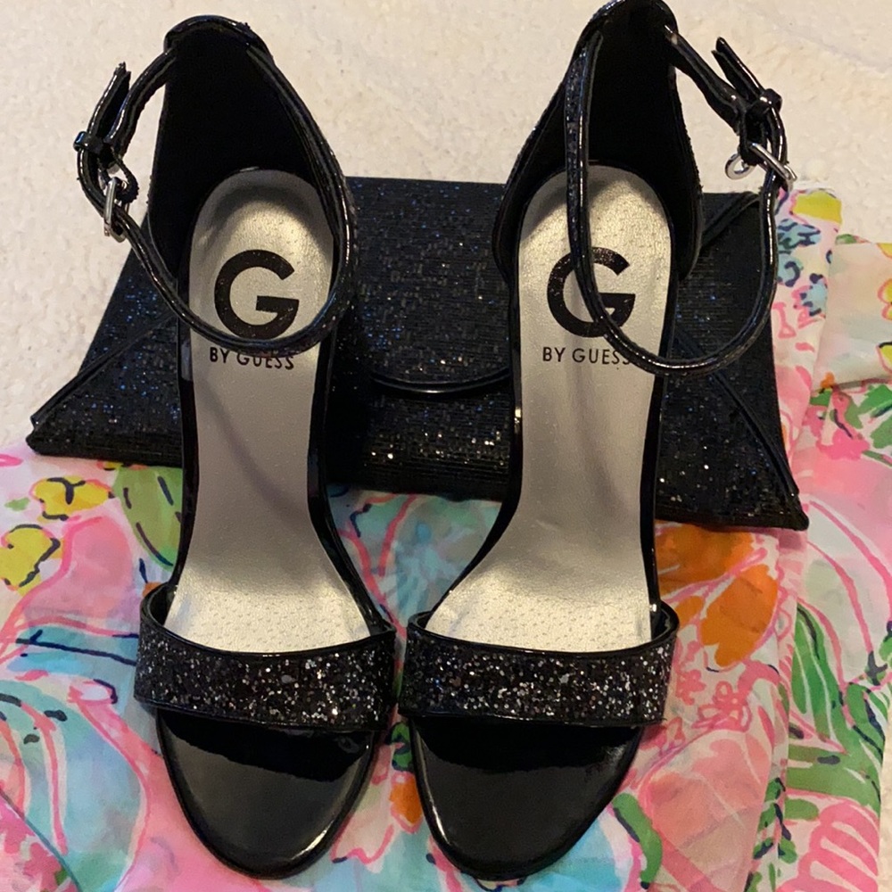 GUESS-Open toe Sandals Black/Silver - Picture 2 of 10